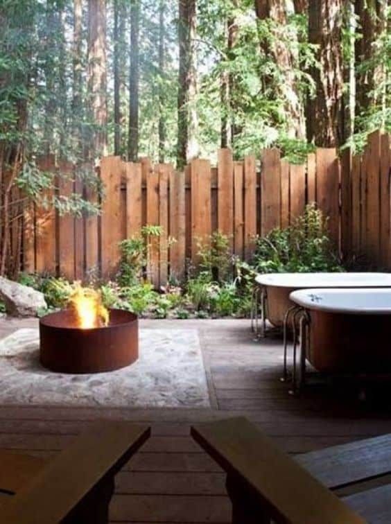 Stunning Wood Fence Designs for Your Outdoor Space
