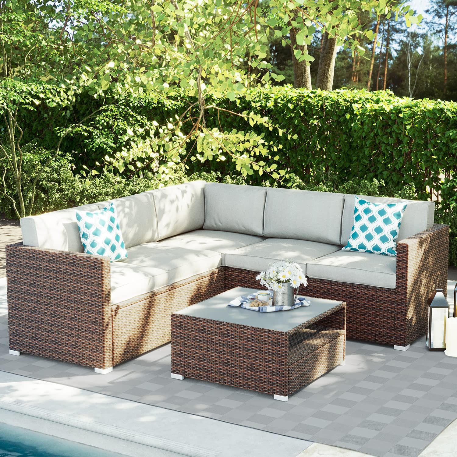 The Appeal of Outdoor Sectional Furniture