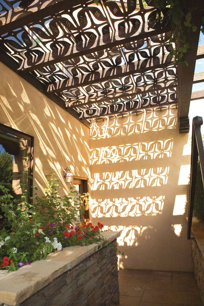 The Beauty of Garden Canopies: Enhancing Your Outdoor Oasis