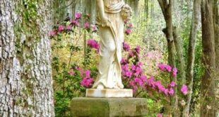 garden statue