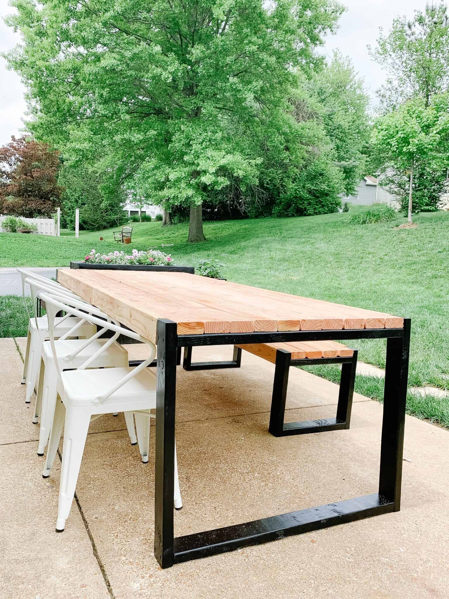 The Beauty of a Spacious Patio Table