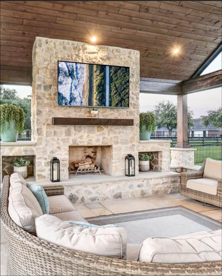 The Benefits of Adding an Outdoor Fireplace to Your Backyard