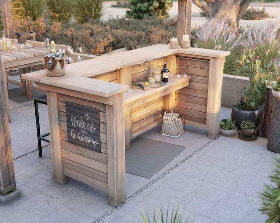 The Best Outdoor Bars for Enjoying Drinks and Sunshine