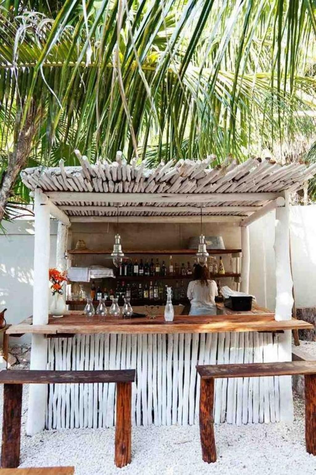 The Ultimate Guide to Patio Bars: Finding the Perfect Outdoor Oasis