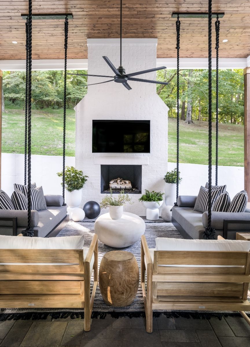 The allure of cozy nights: An ode to patio fireplaces