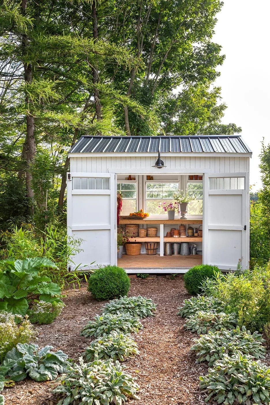 The compact garden shed: a space-saving solution for your outdoor storage needs