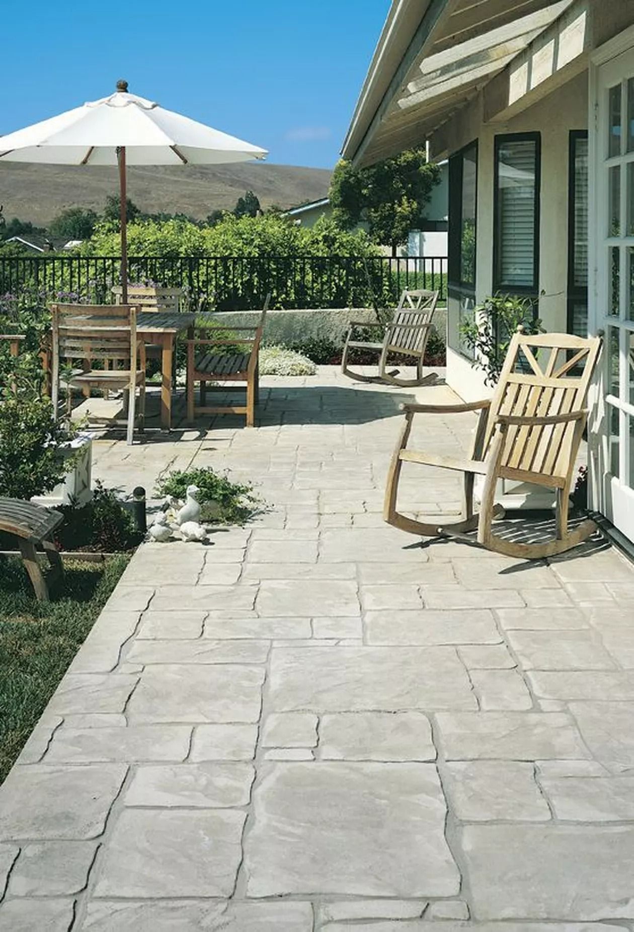 Transform Your Outdoor Space with Creative Concrete Patio Ideas