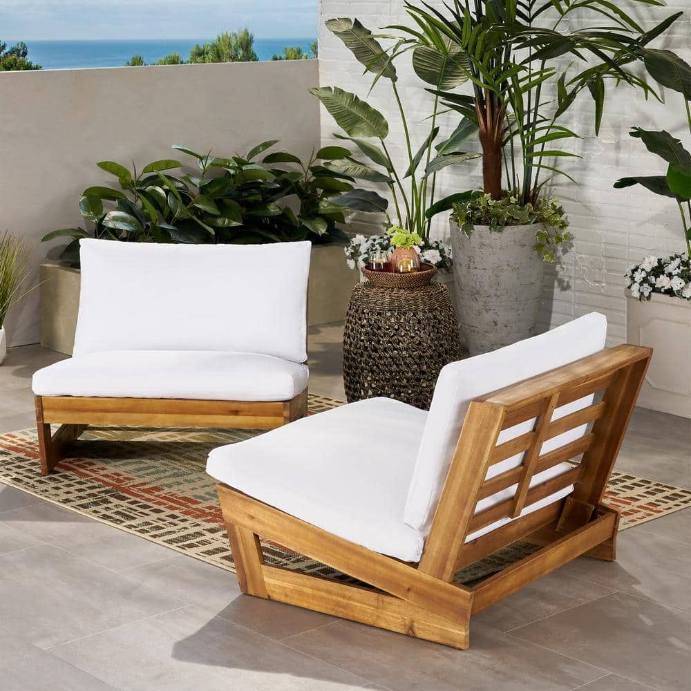 Upgrade Your Outdoor Space with Stylish Patio Chairs