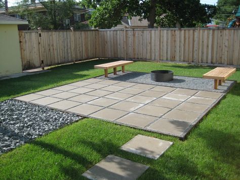 Circular Paver Patio - Small and Usef