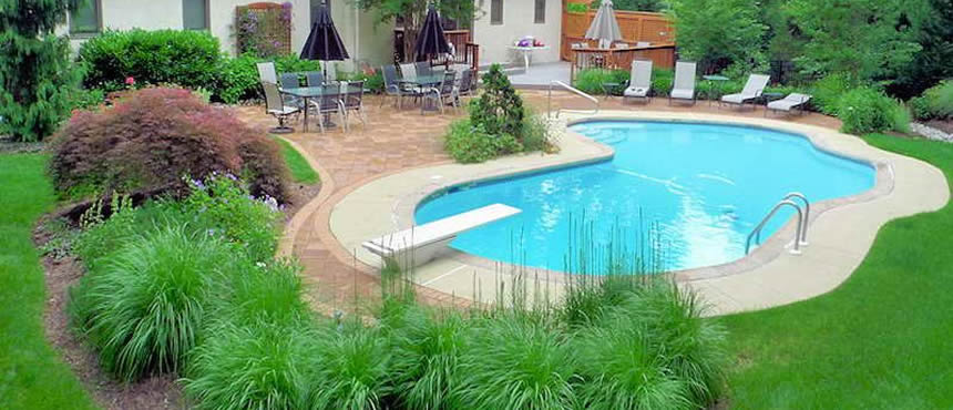 Pool Landscaping Ideas to Create Your Own Nashville Backyard Paradi