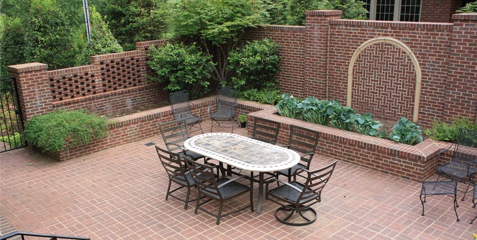 Brick Patio Ideas - Landscaping Netwo