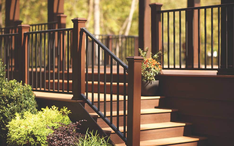 Do I need decking balustrade ? - Decking Netwo