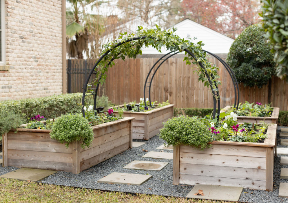 Raised-Bed Kitchen Garden Design: Four-Garden Classic • Gardena