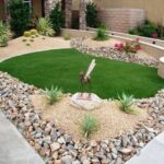28 Beautiful Small Front Yard Garden Design Ideas | Small front .