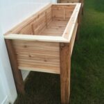 Elevated Planter Raised Bed : 5 Steps (with Pictures) - Instructabl