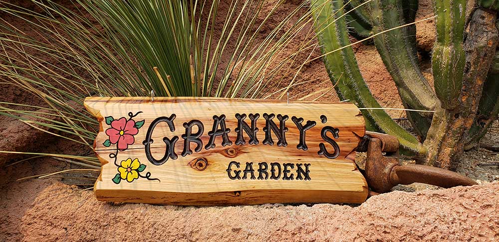 Wooden Garden Signs with Flowers – Calico Wood Sig