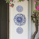 3 Circle Outdoor Wall Art, Floral Tile Design, Garden Decor .