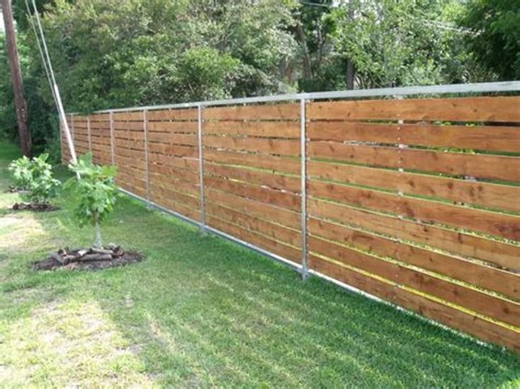 21 Best Inexpensive Privacy Fence Ideas for Your Yard 28 .