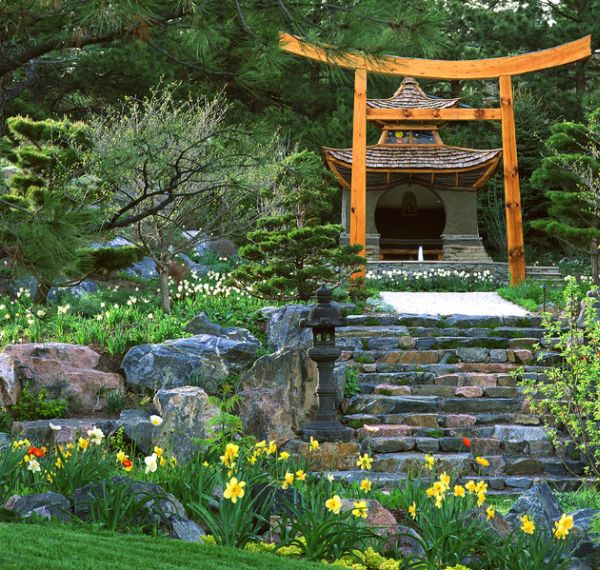 28 Japanese Garden Design Ideas to Style up Your Backyard | Decoi