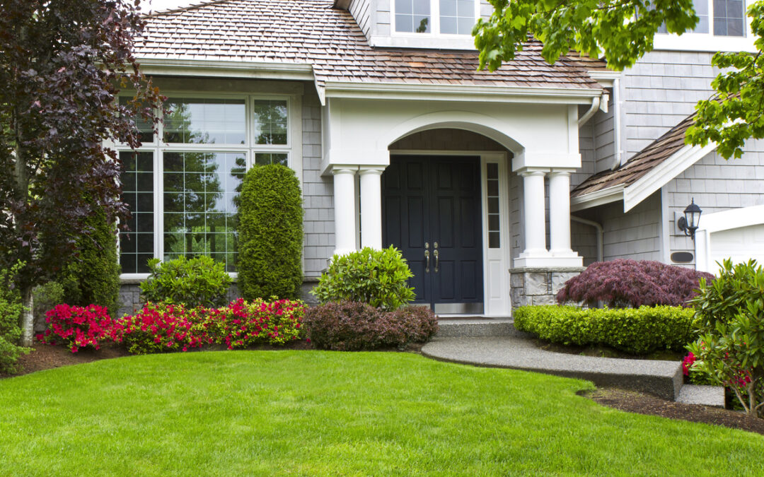 Give Your Front Yard Some Love- Greenhaven Landscap