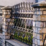 27 Awesome Metal Fence Ideas to Get Inspired in 20