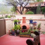 Decorating your backyard is a great way to begin | Mexican patio .