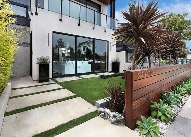 50 Modern Front Yard Designs and Ideas — RenoGuide - Australian .