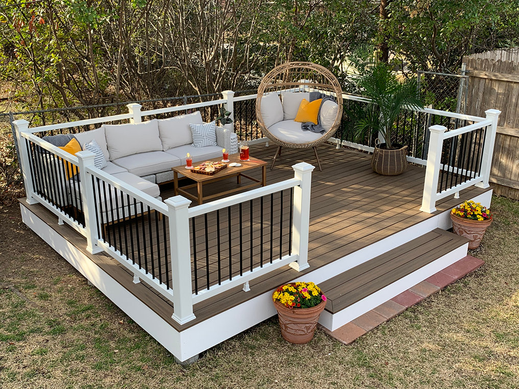14 Backyard Deck Ideas to Upgrade Your Outdoor Spa