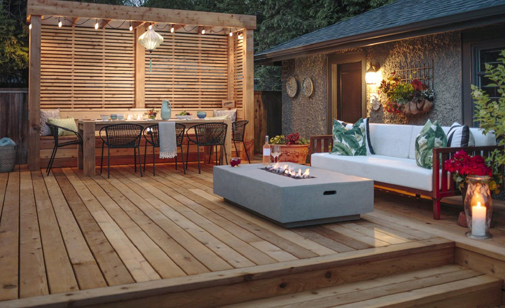 Best Decking Materials for Your Yard - The Home Dep