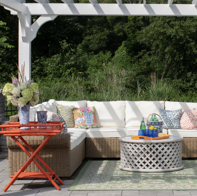 55 Best Backyard Decor Ideas, Even if You're on a Budg