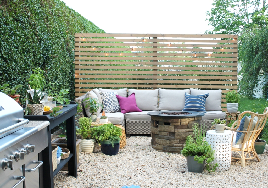 Budget-Friendly Privacy Screen Ideas for Your Outdoor Space | Decoi