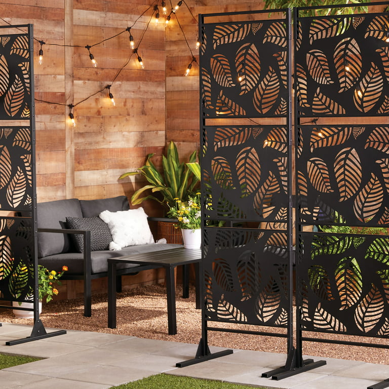 Mainstays 76"H Palm Metal Outdoor Privacy Screen - Walmart.c
