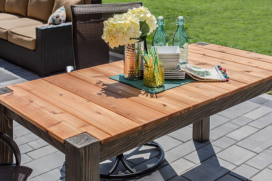 Cedar Patio Table | Kreg To