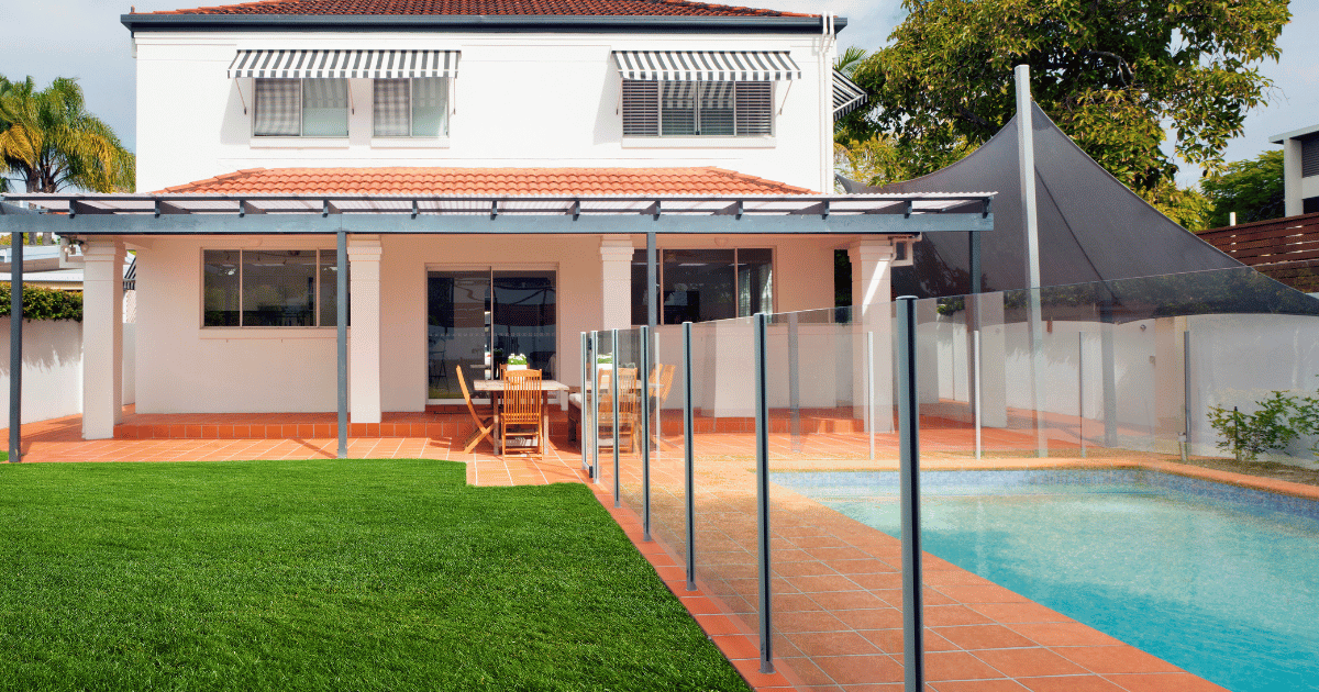 Pool Fencing Ideas — How to Make Your Pool Safe and Stylish (2024 .