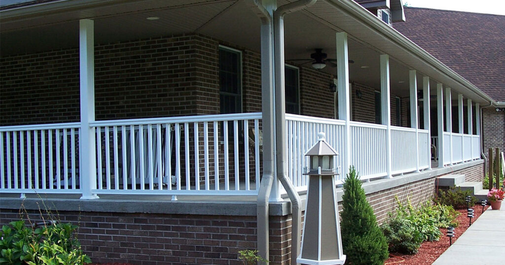 Enhancing Your Outdoor Space with Stylish Porch Railings