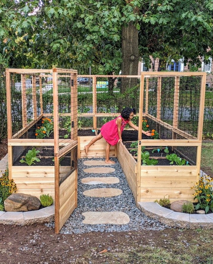 My raised garden bed #urbangarden #raisedbed | Vegetable garden .