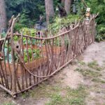 Rustic 'Shire Garden' Fence for a Whimsical Tou