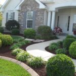 130 Simple, Fresh and Beautiful Front Yard Landscaping Ide