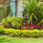 Front Yard Landscaping Ideas | Review by Garden Gate Magazine Magazi