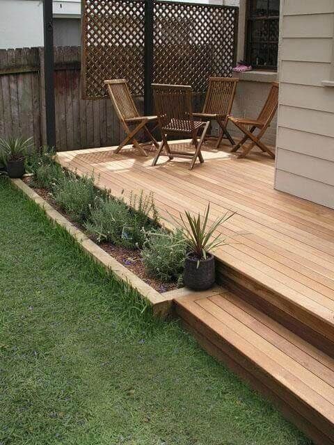 10 Small Backyard Deck Designs to Elevate Your Outdoor Spa