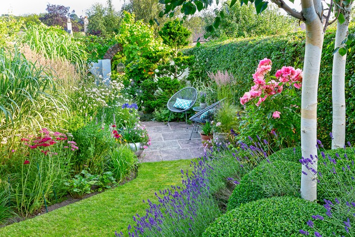 30 Small Garden Design Ideas | BBC Gardeners World Magazi