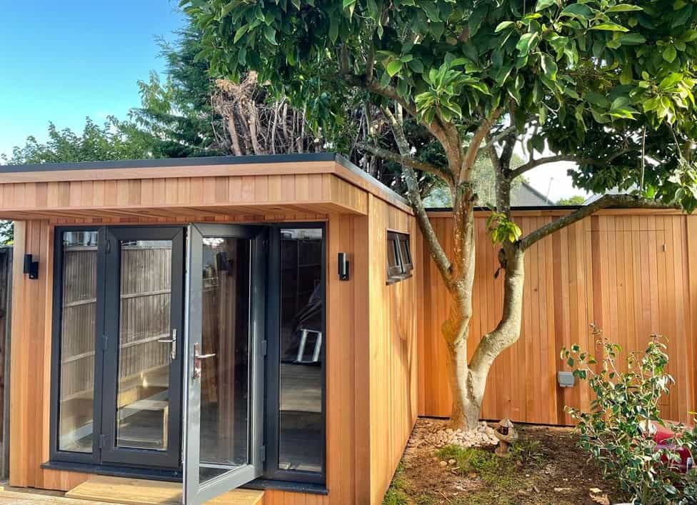 Tiny Houses for Sale UK | Modern Garden Roo