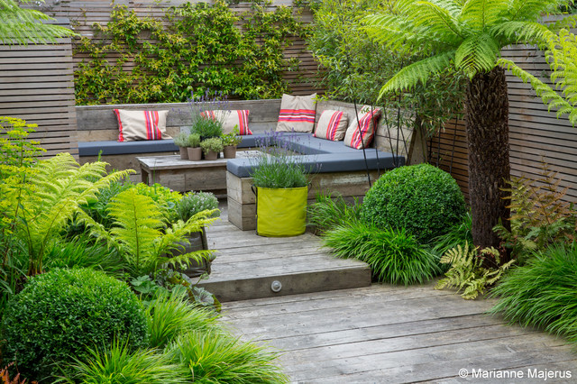 Small Garden Oasis - Contemporary - Landscape - London - by Garden .