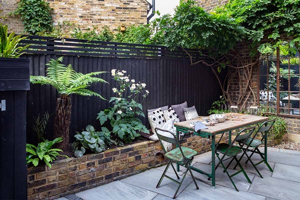 Small Town Garden Ideas | Creating Space | London Sto