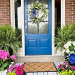 Pretty Small Front Porch Decorating Ideas for Summer - Perfecting .